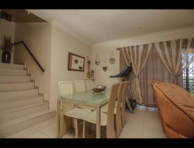4 BEDROOM HOUSE FOR SALE IN SHALLCROSS